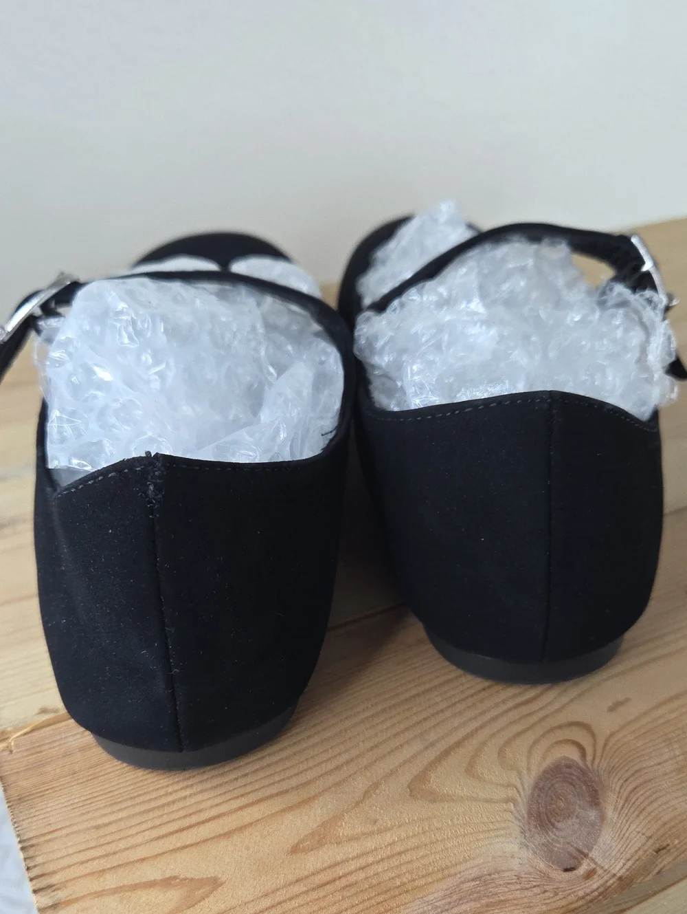 me Too Summer Black Mary Jane Buckle Flats 8W